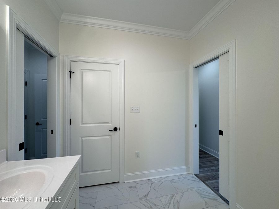 Property Image 95