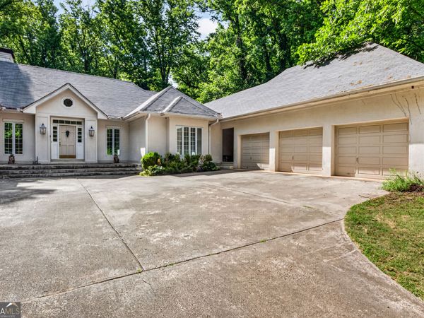 580 Westview Drive, Athens, GA 30606