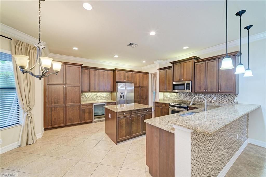 3701 Pleasant Springs Dr, Naples, FL 34119 Photo