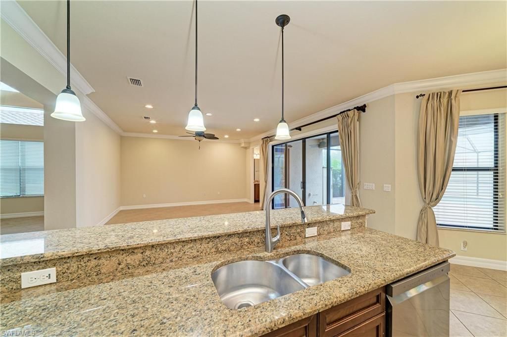 3701 Pleasant Springs Dr, Naples, FL 34119 Photo