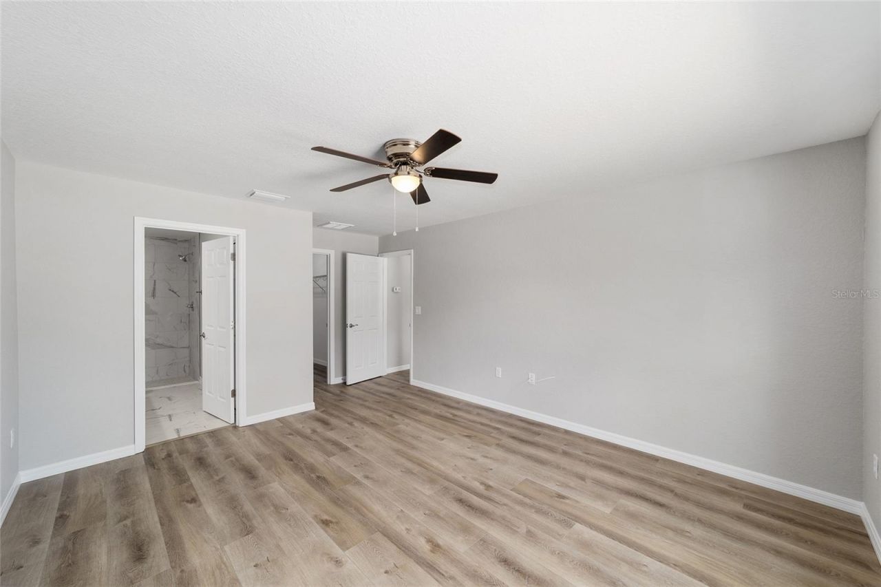 1736 W Hall Place , Citrus Springs, FL 34434 Photo