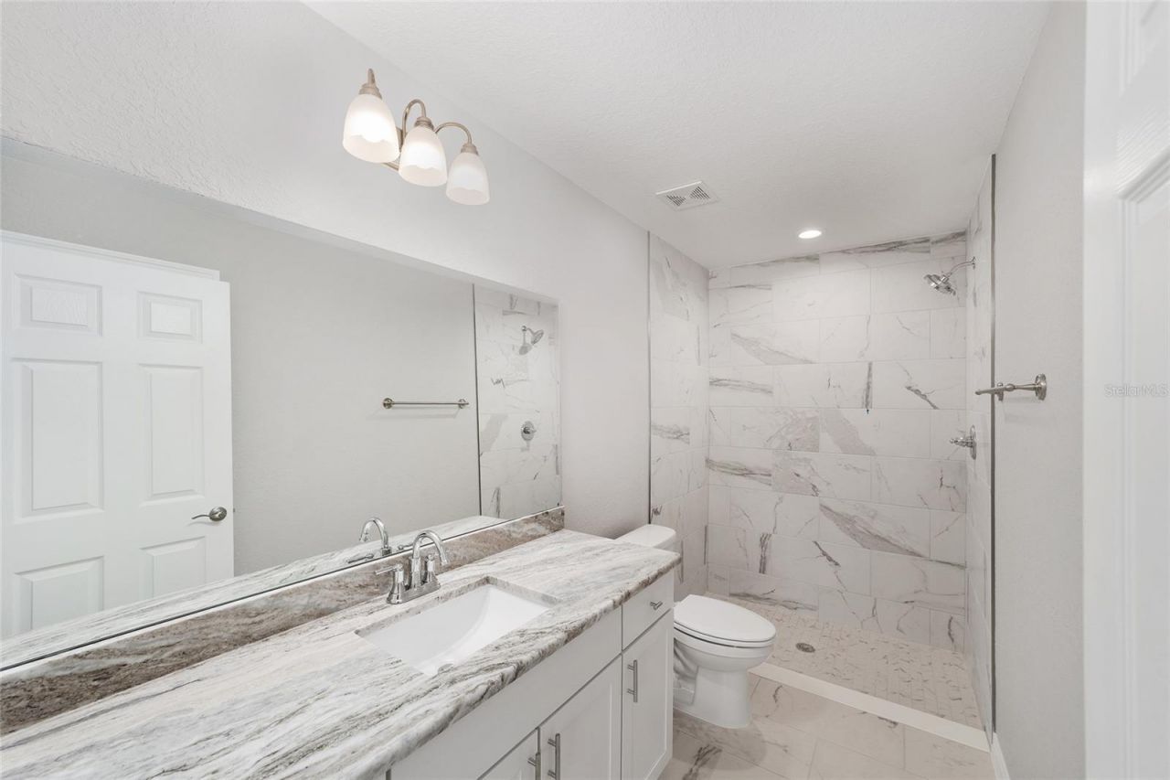 1736 W Hall Place , Citrus Springs, FL 34434 Photo