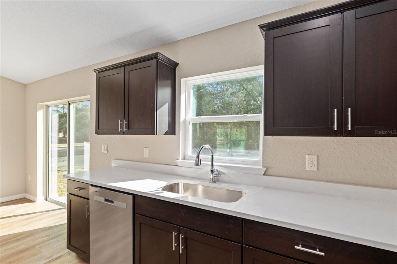 9299 N Hunter Way , Dunnellon, FL 34433 Photo