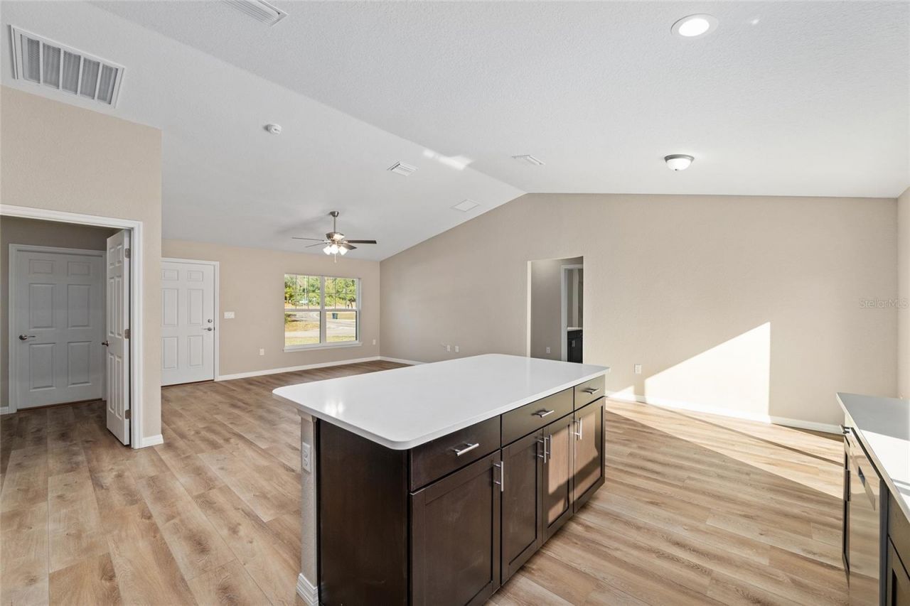 9299 N Hunter Way , Dunnellon, FL 34433 Photo