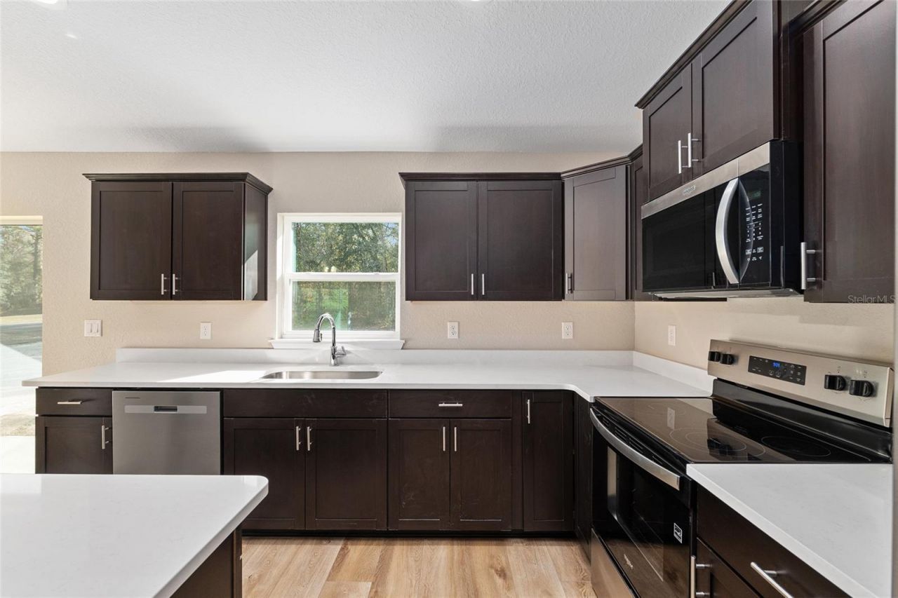 9299 N Hunter Way , Dunnellon, FL 34433 Photo