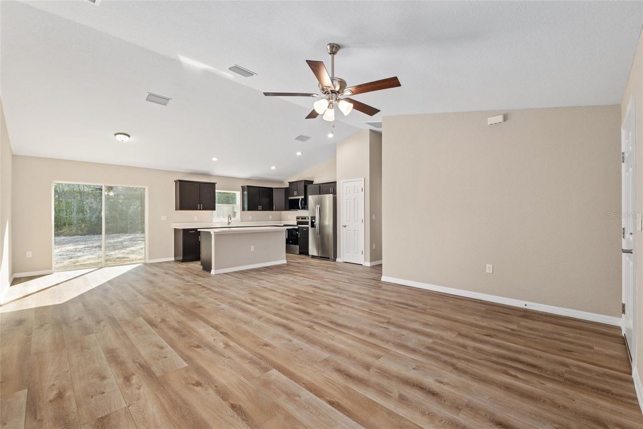 9299 N Hunter Way , Dunnellon, FL 34433 Photo