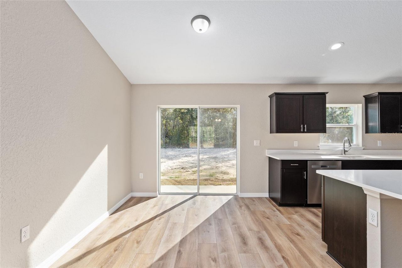 9299 N Hunter Way , Dunnellon, FL 34433 Photo