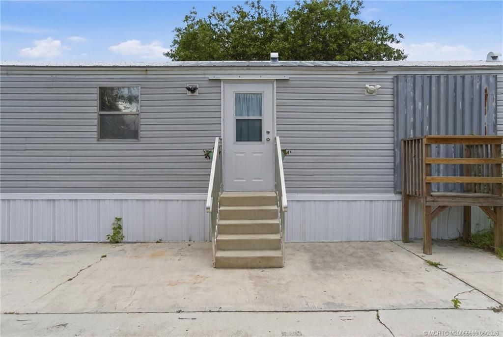 4646 SE Circle Way, Stuart, FL 34997 Photo