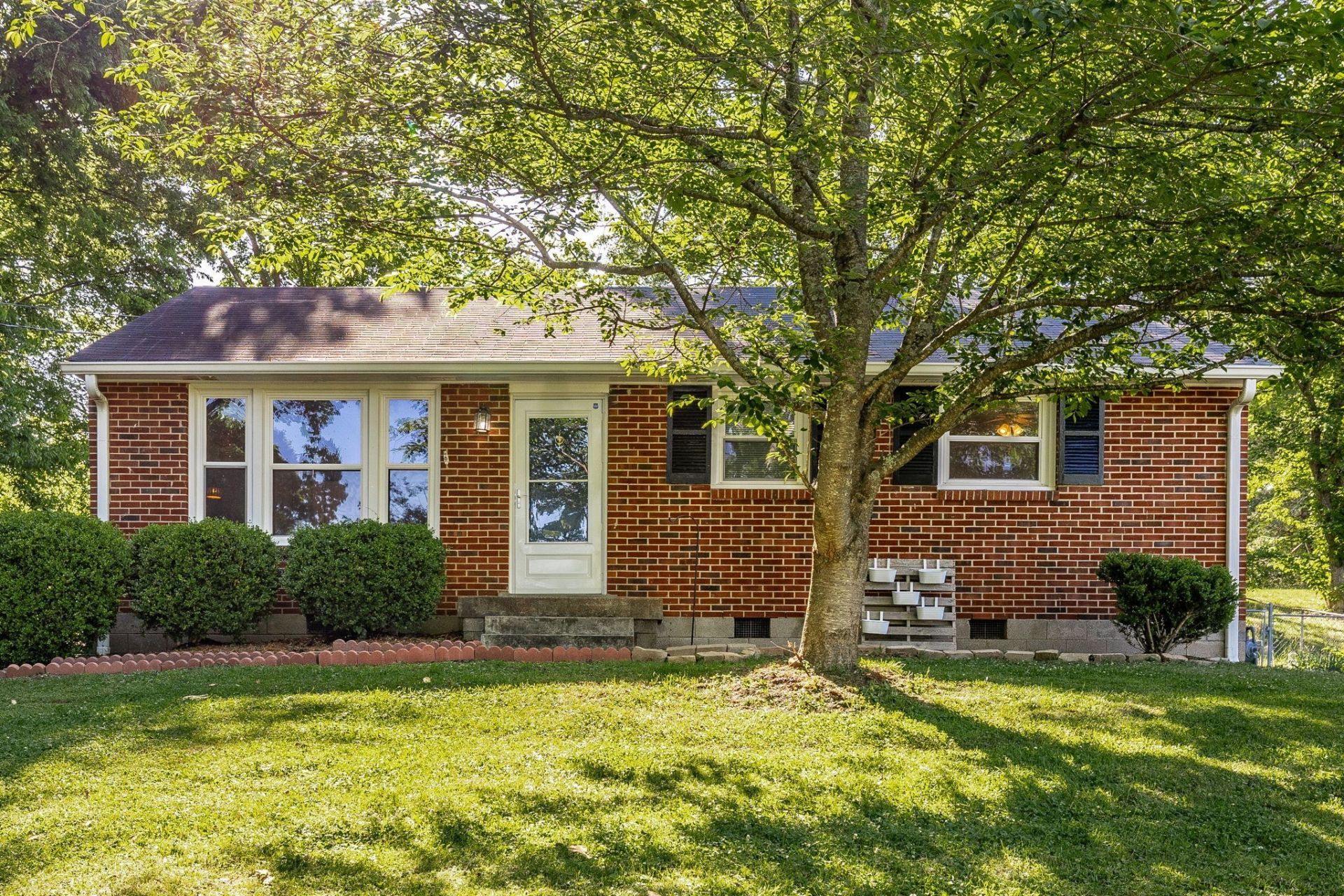 3908 Creekside Dr, Nashville, TN 37211 Main Photo
