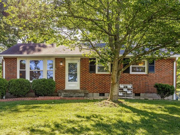 3908 Creekside Dr, Nashville, TN 37211
