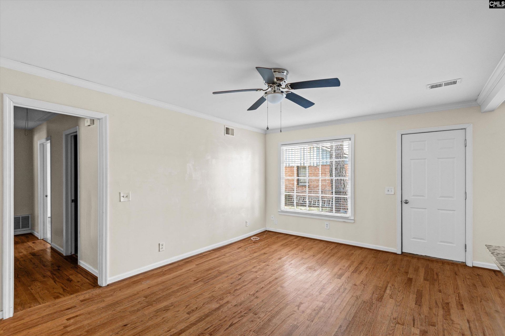 1716 Westchester Drive  Photo 8