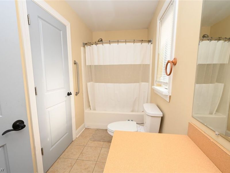17725 Puritas Avenue, Cleveland, OH 44135 Photo 15
