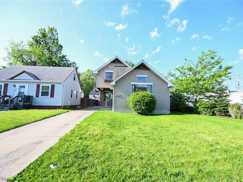 17725 Puritas Avenue, Cleveland, OH 44135 Photo 2