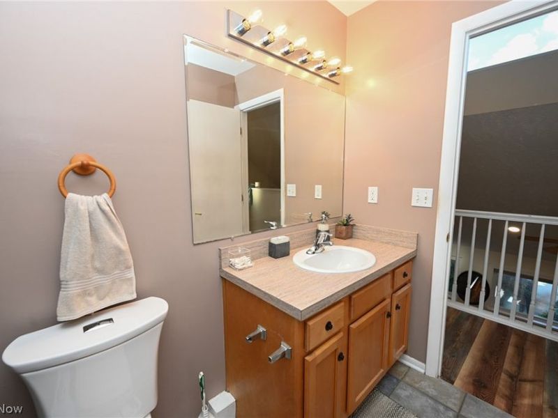 17725 Puritas Avenue, Cleveland, OH 44135 Photo 24