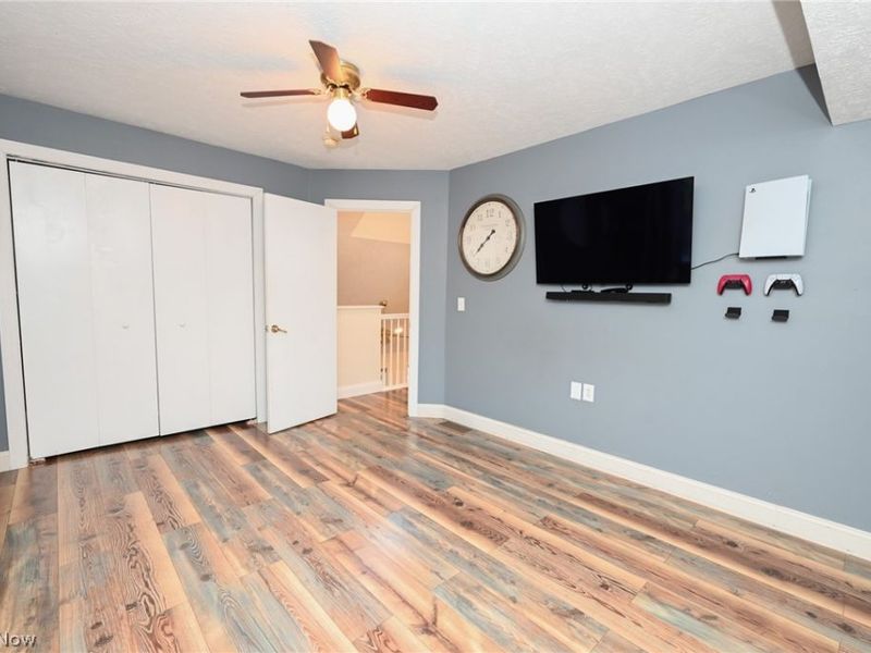 17725 Puritas Avenue, Cleveland, OH 44135 Photo 27