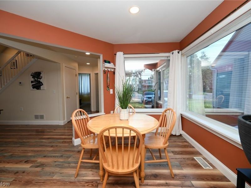 17725 Puritas Avenue, Cleveland, OH 44135 Photo 7