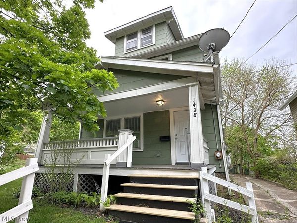 1438 Newton Street , Akron, OH 44305