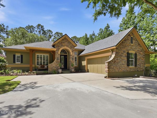 275 FLORES Way, St. Johns, FL 32259