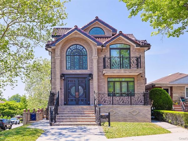 21-20 Francis Lewis Boulevard , Whitestone, NY 11357