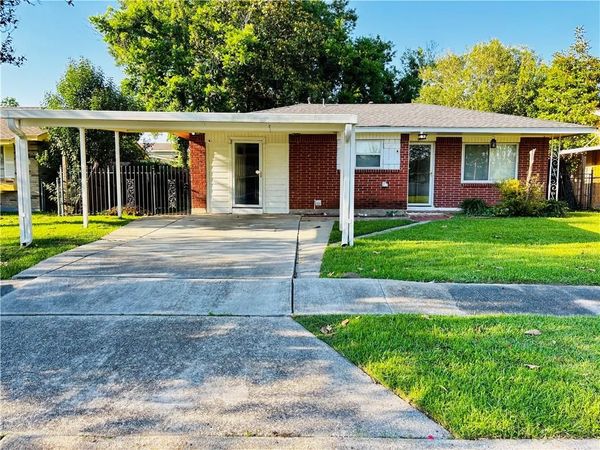 147 PRAIRIEVIEW Court , Avondale, LA 70094