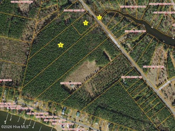 31 Pine Crest Road, Bath, NC 27808