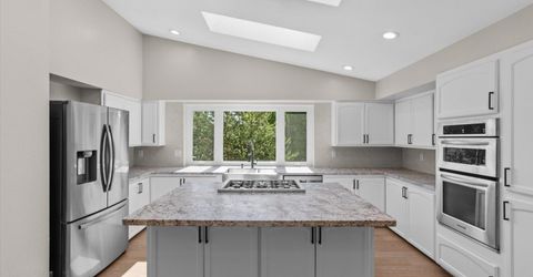 2725 W Lake Ridge Shores Court, Reno, NV 89519 Photo