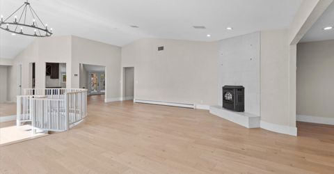 2725 W Lake Ridge Shores Court, Reno, NV 89519 Photo