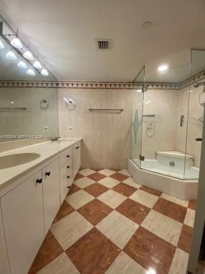 4000 Towerside Ter , Unit 1803, Miami, FL 33138 Photo