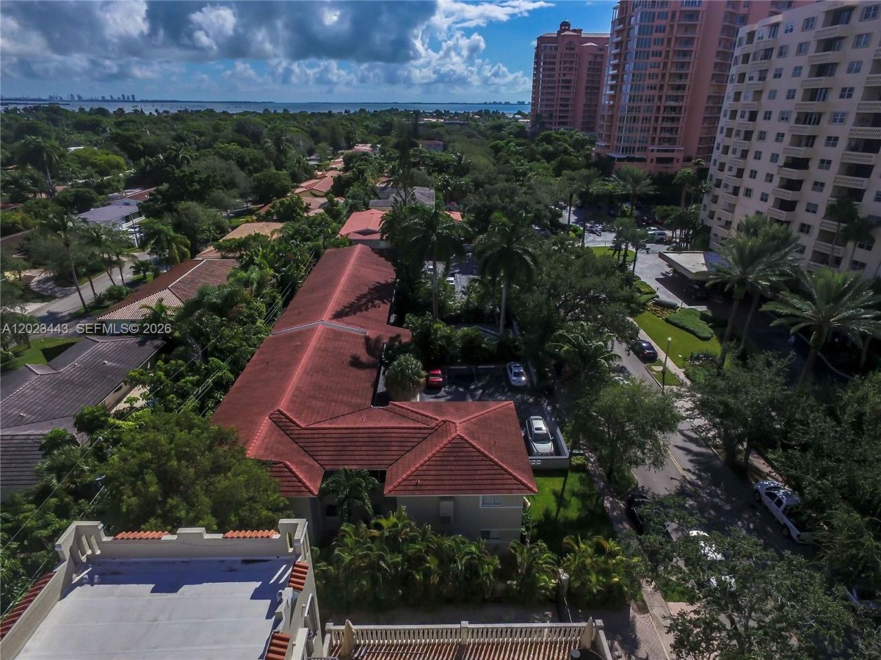 125 Edgewater Dr , Unit 7, Coral Gables, FL 33133 Photo