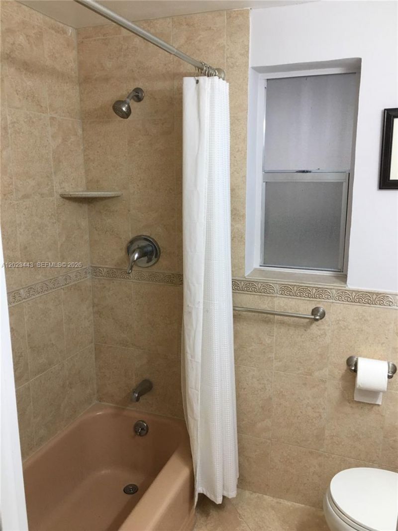 125 Edgewater Dr , Unit 7, Coral Gables, FL 33133 Photo