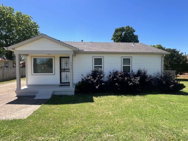 121 WEST ST, Collierville, TN 38017