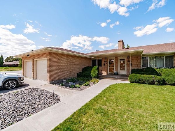 1385 Ricks Street, IDAHO FALLS, ID 83404