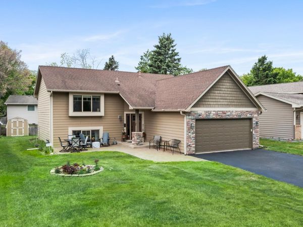 4271 Valley Forge Place, Eagan, MN 55123