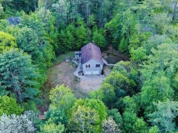 276 New Sherborn Rd, Athol, MA 01331