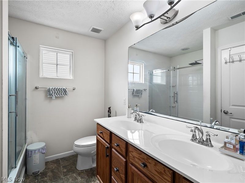 111 Slippery Rock Lane , Berea, OH 44017 Photo 22