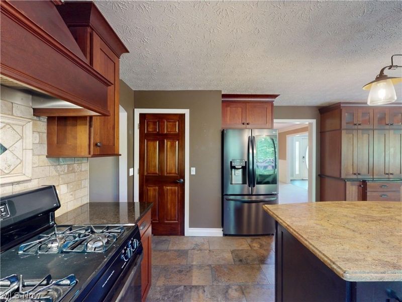 8166 Washington Avenue, North Royalton, OH 44133 Photo 13