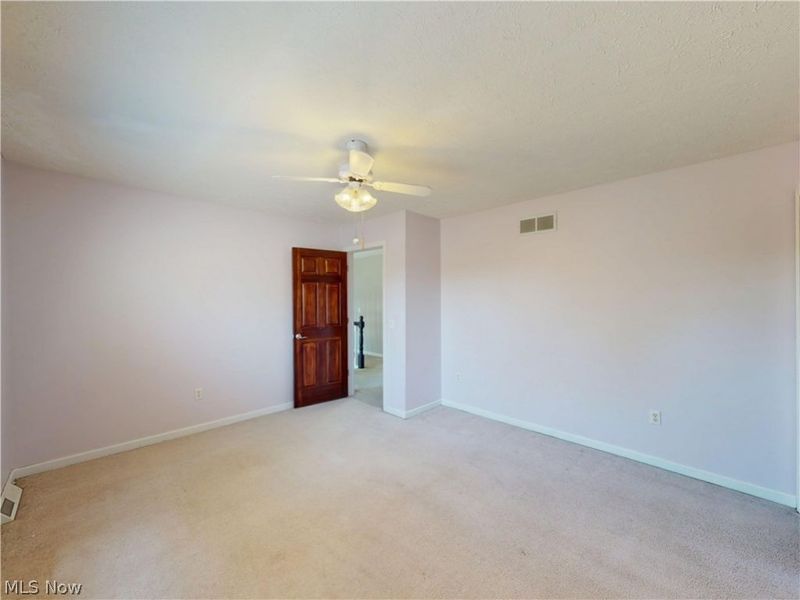 8166 Washington Avenue, North Royalton, OH 44133 Photo 28