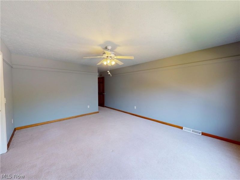 8166 Washington Avenue, North Royalton, OH 44133 Photo 33