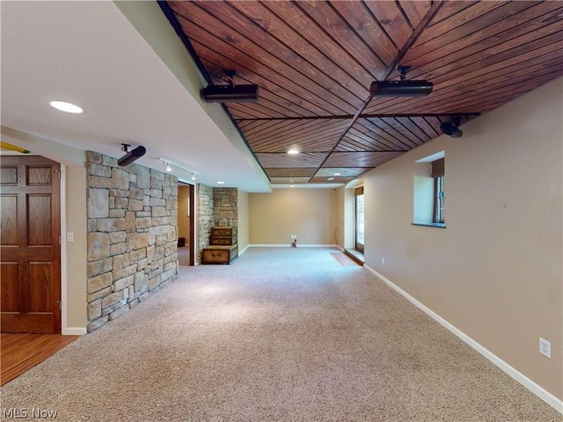8166 Washington Avenue, North Royalton, OH 44133 Photo 40