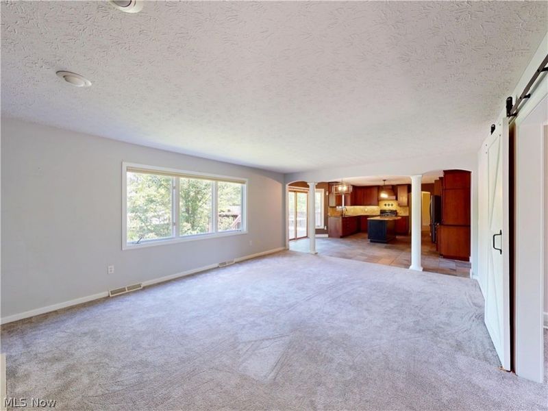 8166 Washington Avenue, North Royalton, OH 44133 Photo 6
