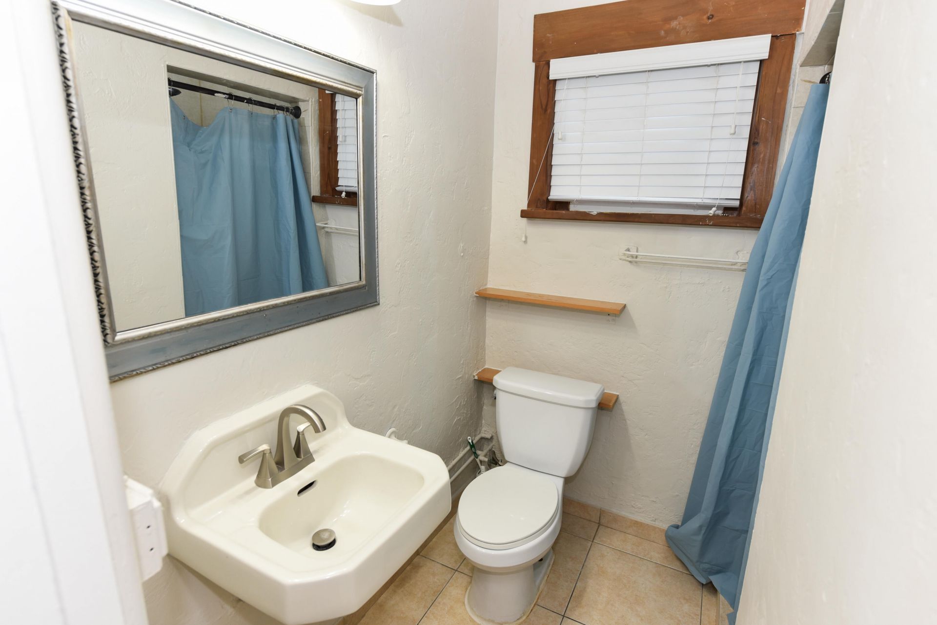 17 S L Street, Unit 4, Lake Worth Beach, FL 33460 Photo