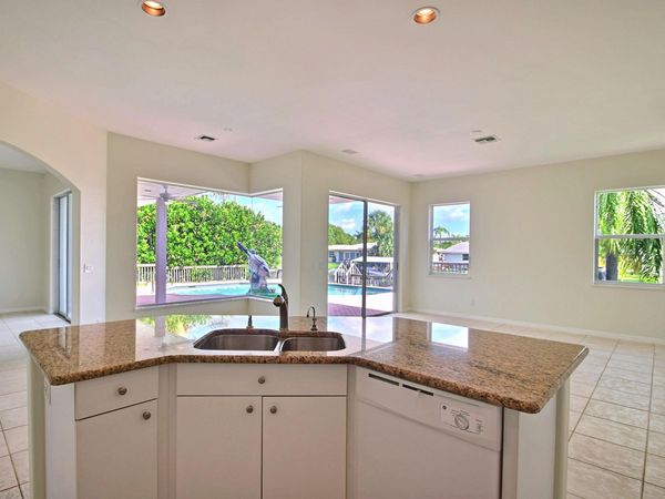 705 Bahia Mar Road, FL 00000