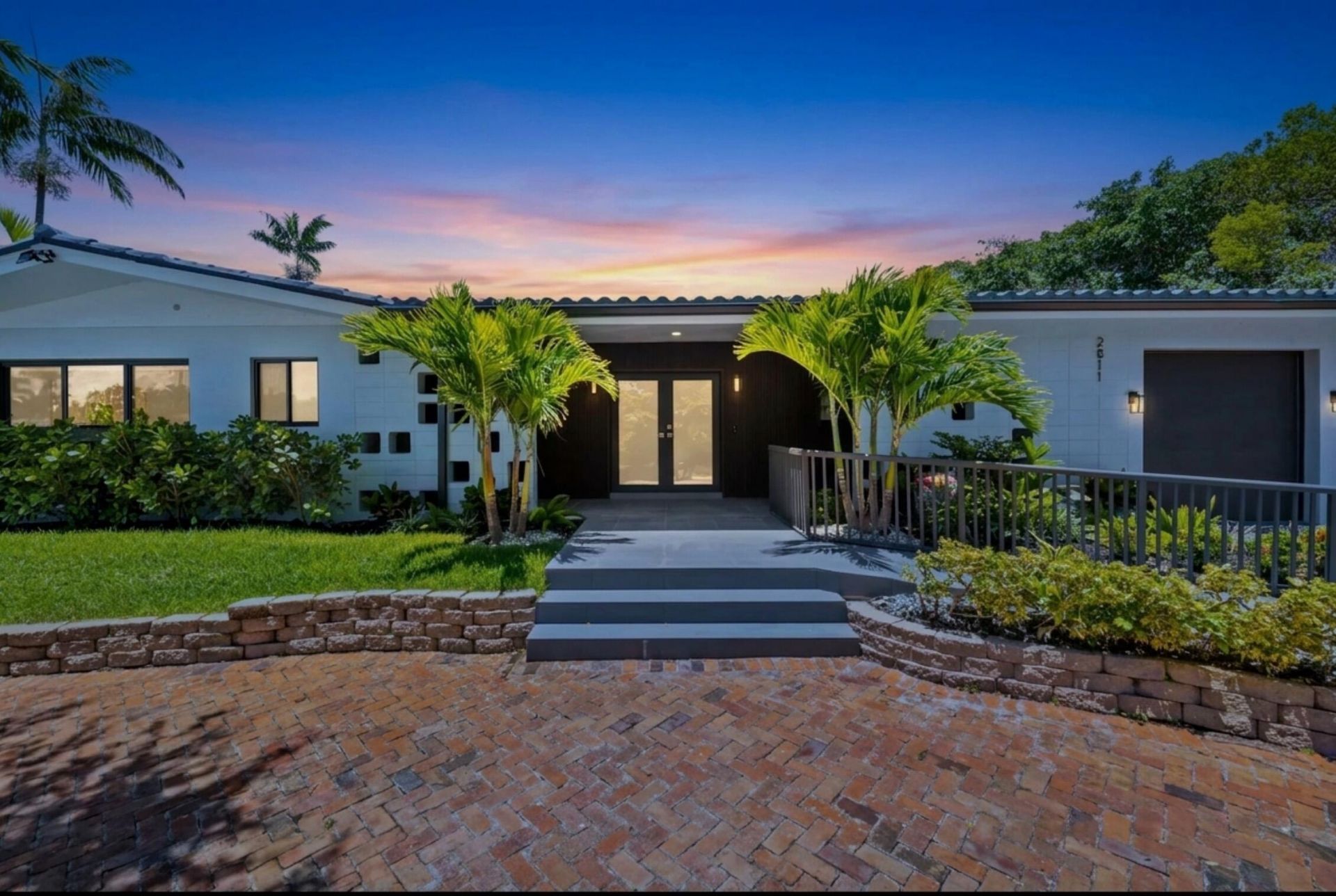2811 NE 53rd Court, Lighthouse Point, FL 33064 Photo