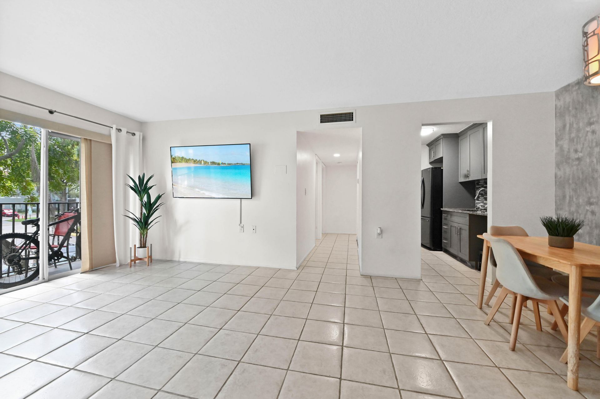 1089 N Benoist Farms Road, Unit 205, West Palm Beach, FL 33411 Photo