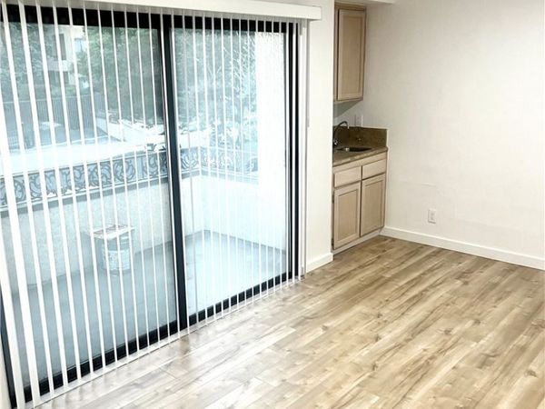 4700 Natick Ave, Unit 117, Sherman Oaks, CA 91423