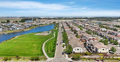 1952 Garden Farms Ave, Lathrop, CA 95330 Photo