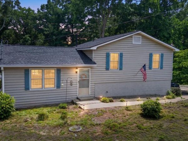 129 Oak Forest Drive, Canton, GA 30115