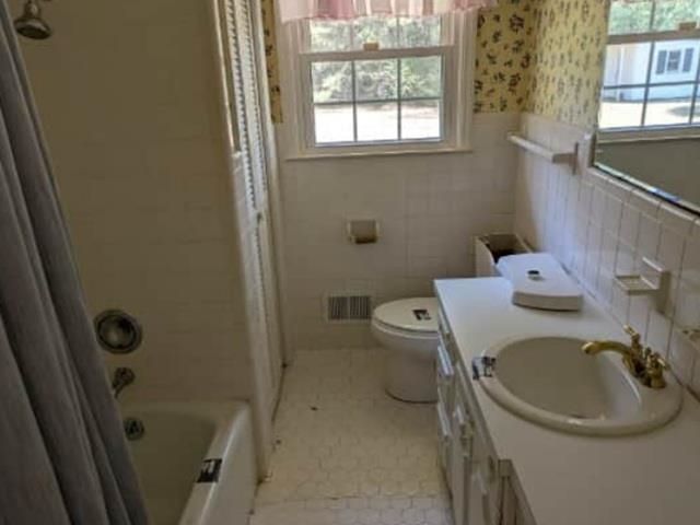 2832 Long Ave.  Photo 13