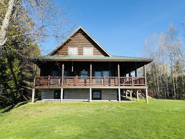 5695 Scenic DR, Sault Ste Marie, MI 49783