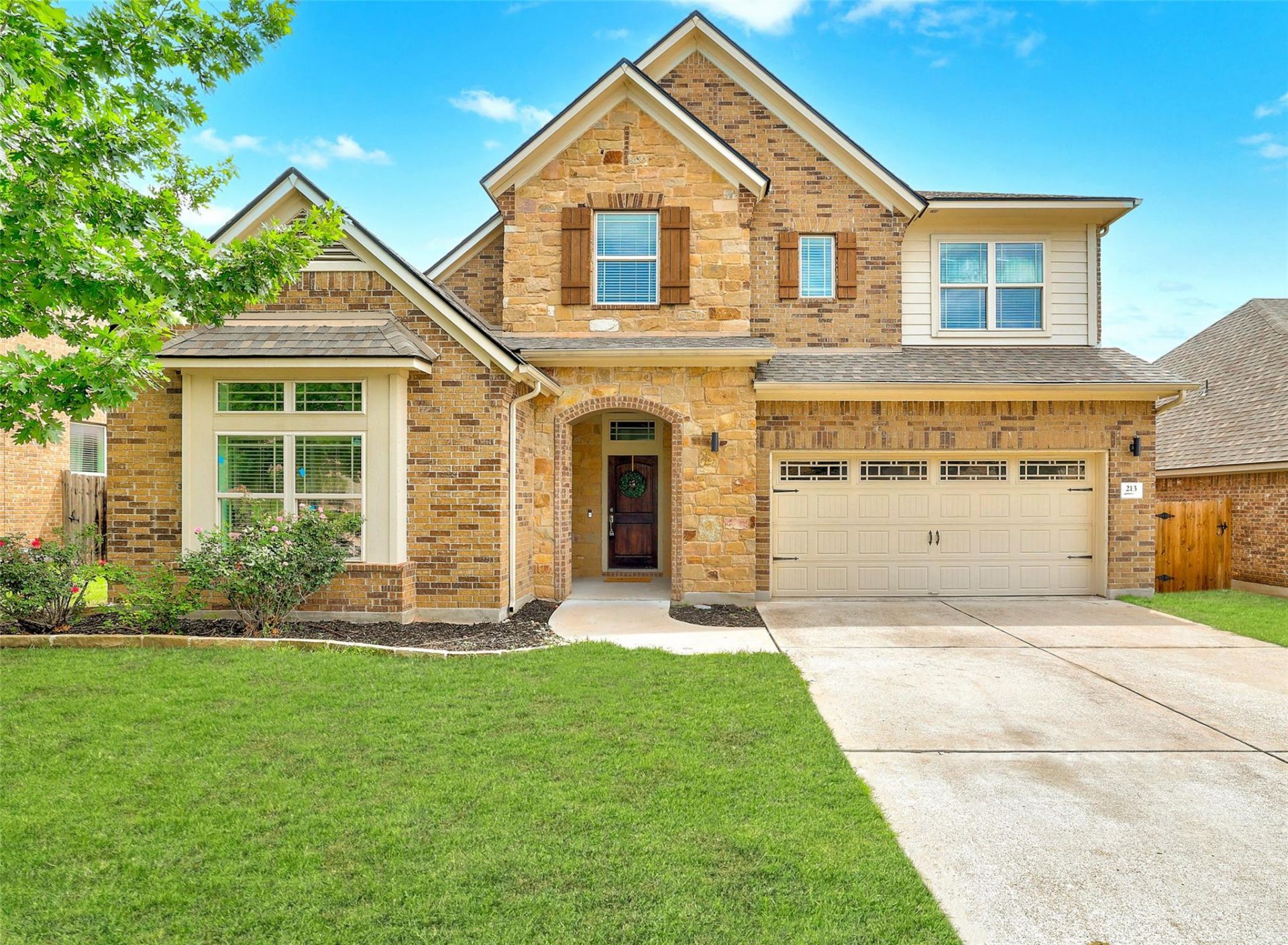 213 Southern Cross Dr, Austin, TX 78717 Main Photo